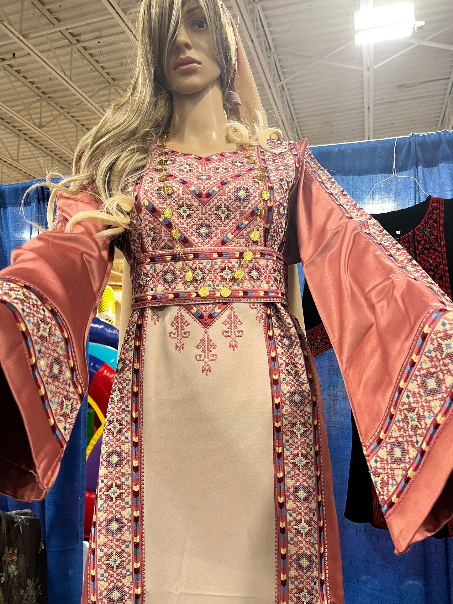 Nabuls Thobe - Pink and Beige Traditional Full tatreez back and front Thobe