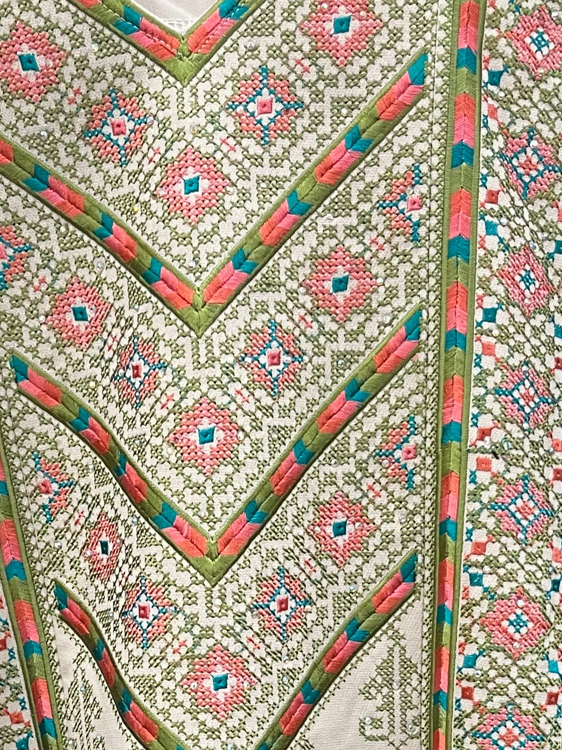 Nabuls Thobe - Green and Beige Traditional Full tatreez back and front Thobe ( No veil)