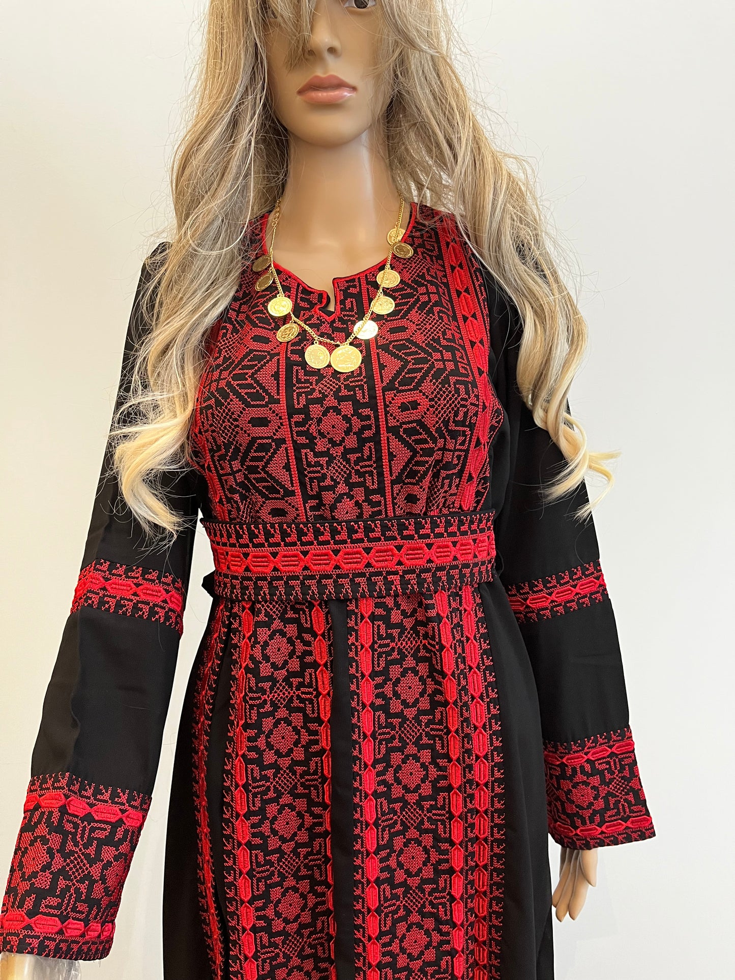 Salma Thobe Red & Black Traditional Thobe dress (Embroidered Tatreez Palestinian Jordanian Thobe)