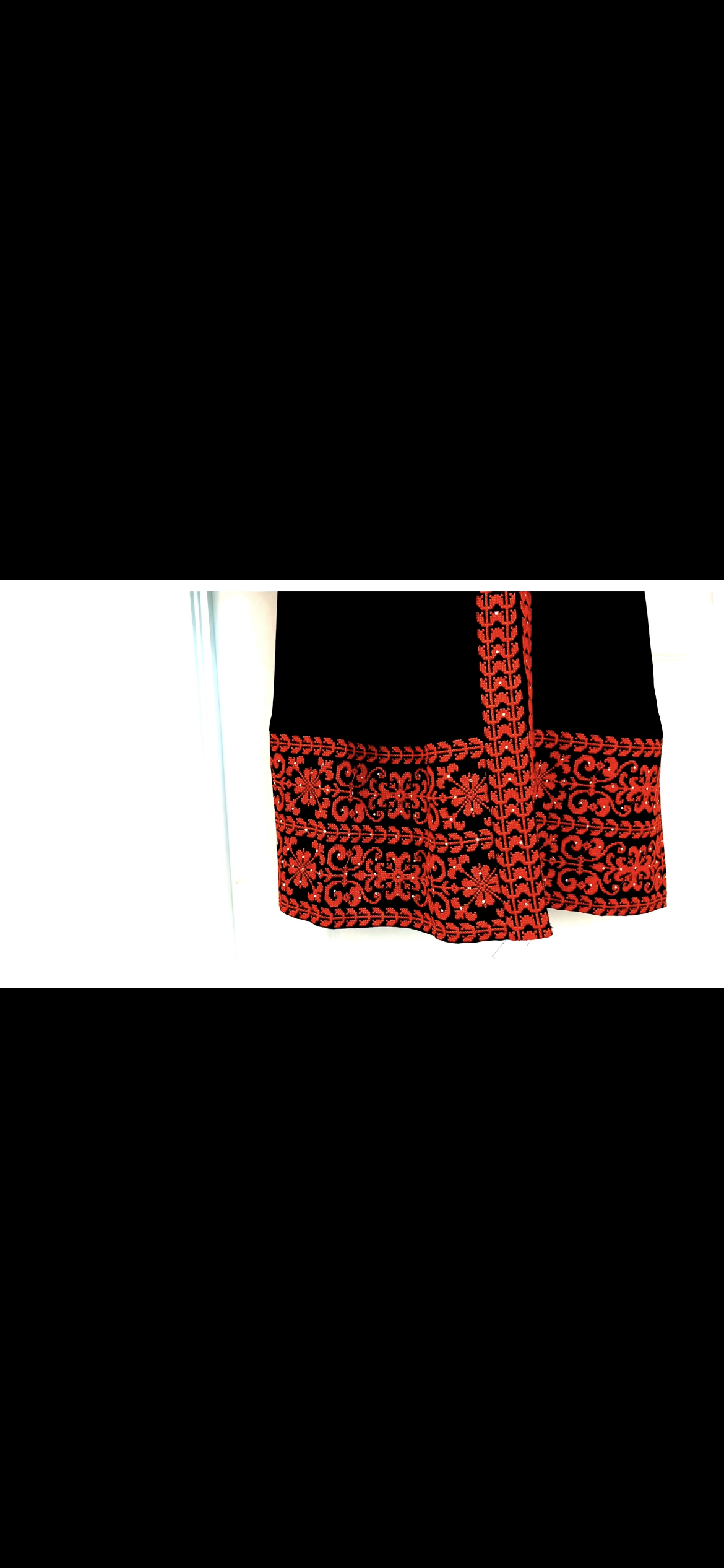 Extra Long Sleeves Full Top Embroidery & Zipper Thobe (3 pieces) - Al Gaza Thobe