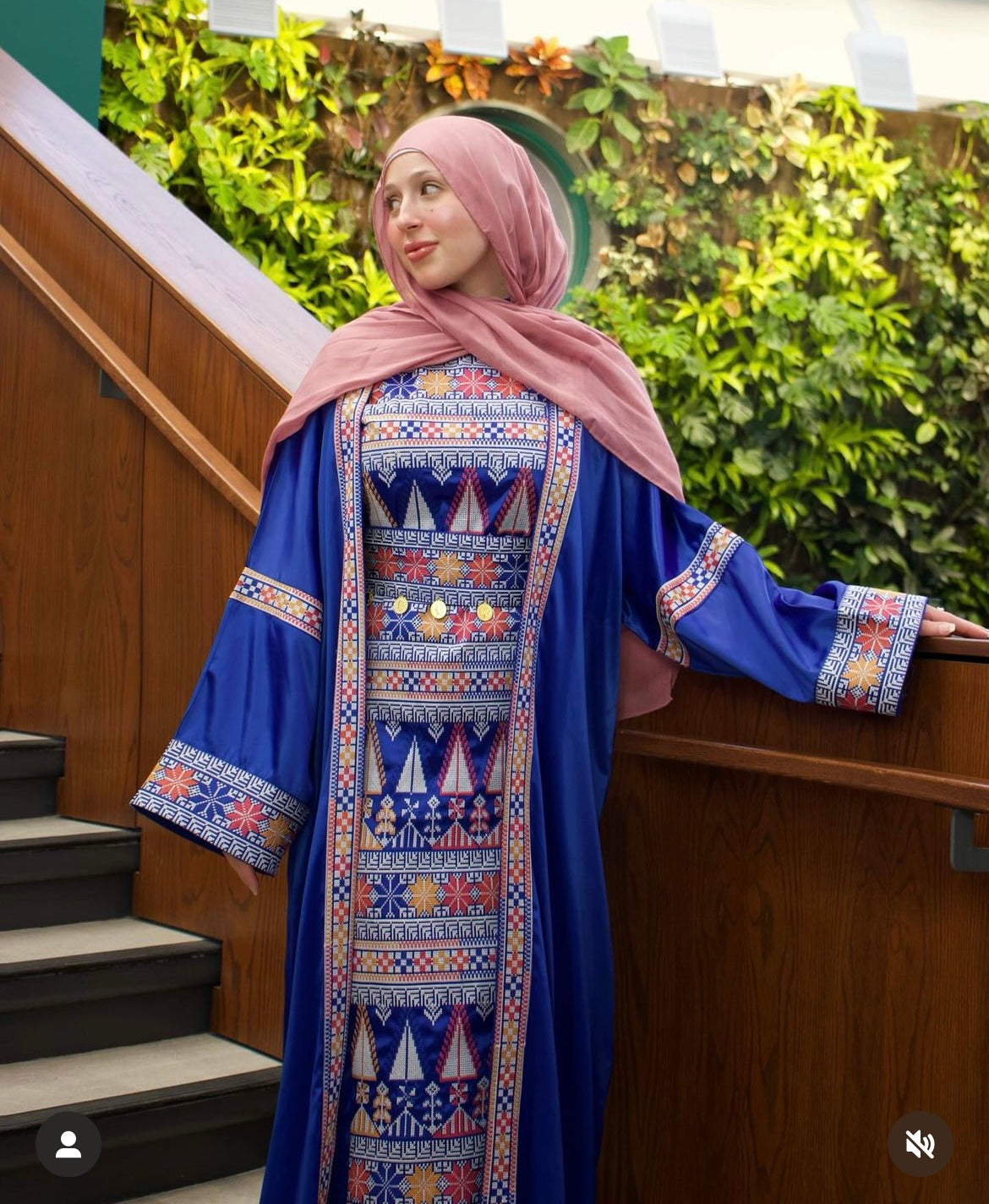 Palestinian Thobe / Abaya Embroidered Maxi Dress Satin Fabric ( 2 colours)