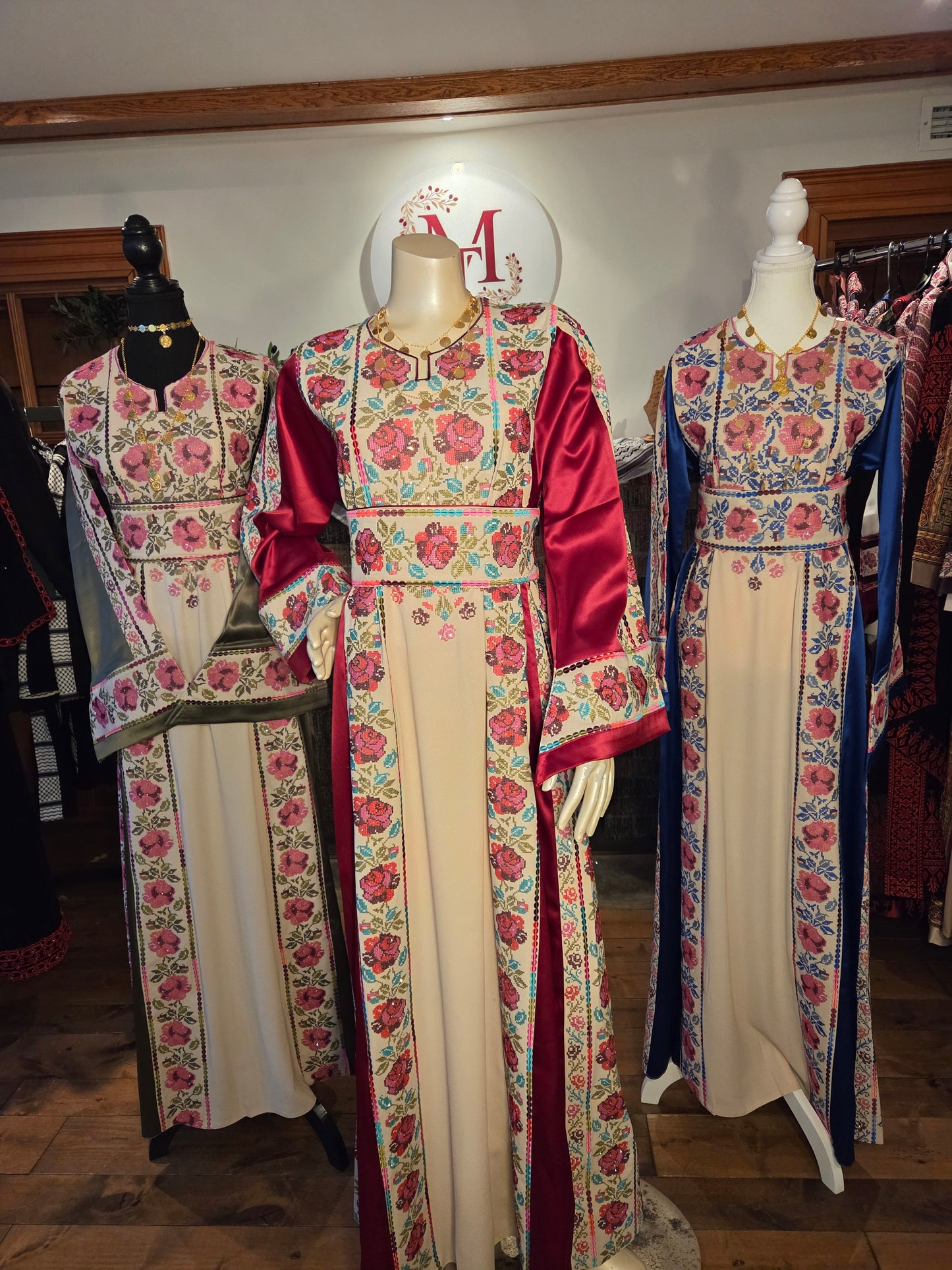 Warda Thobe - Green & Pink Traditional Full Tatreez Back and Front With Satin Thobe
