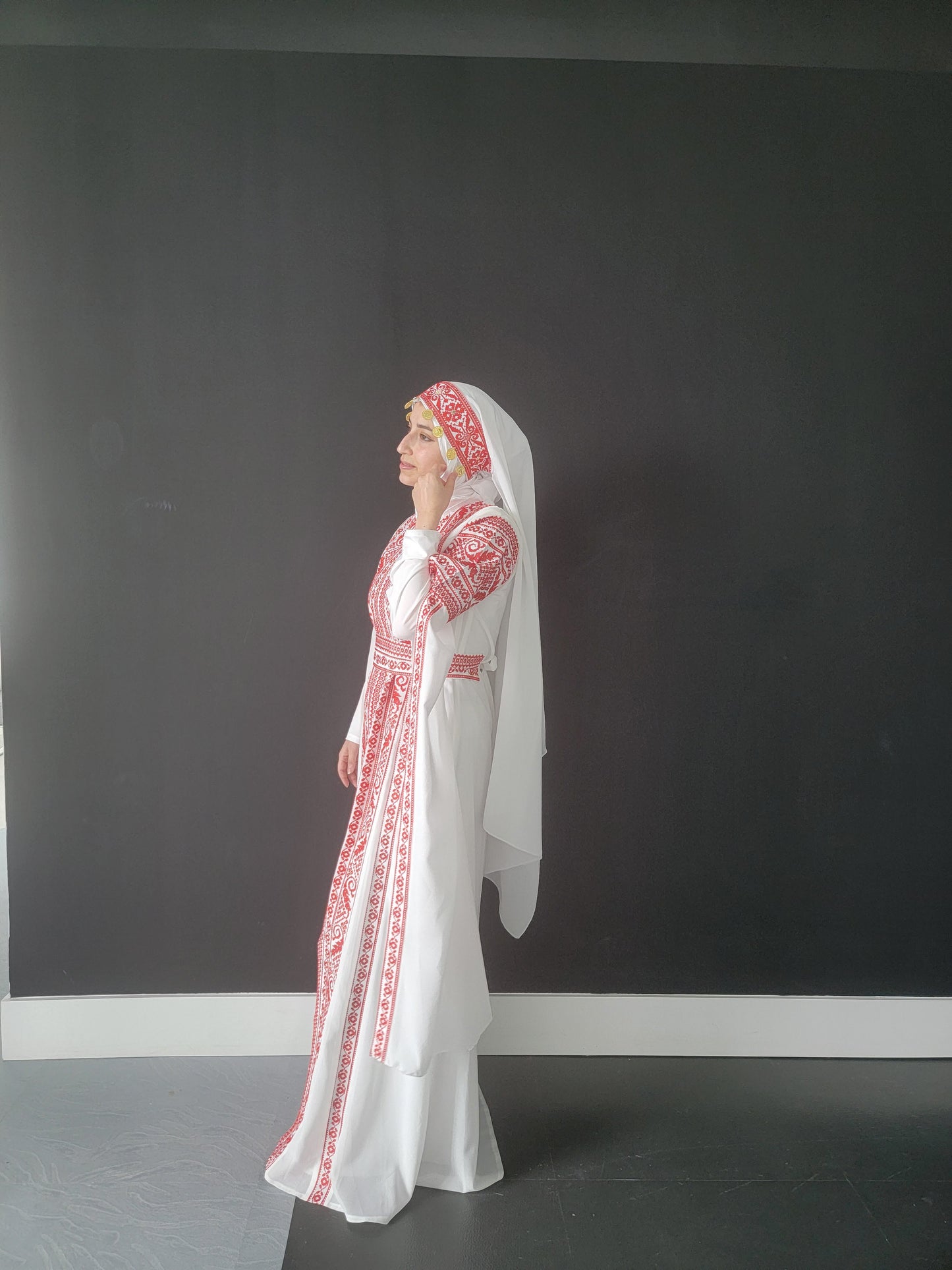Black & Red Extra Long Sleeve Full Embroidered Palestinian Thobe (3 pieces) - Al Tulkarem Thobe