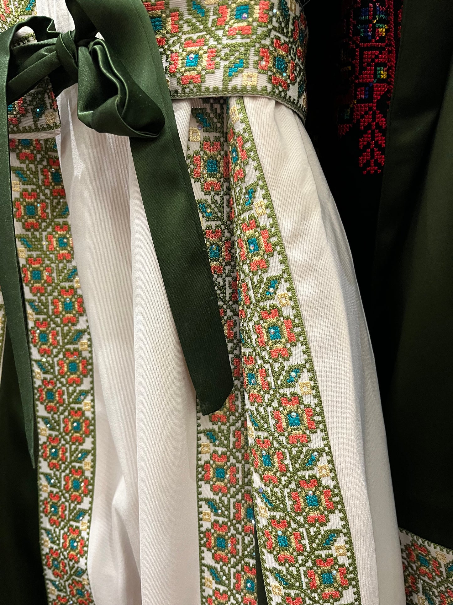 Green With Flowers & Sparkle Traditional Long Sleeve Full Embroidered Palestinian Thobe/Dress