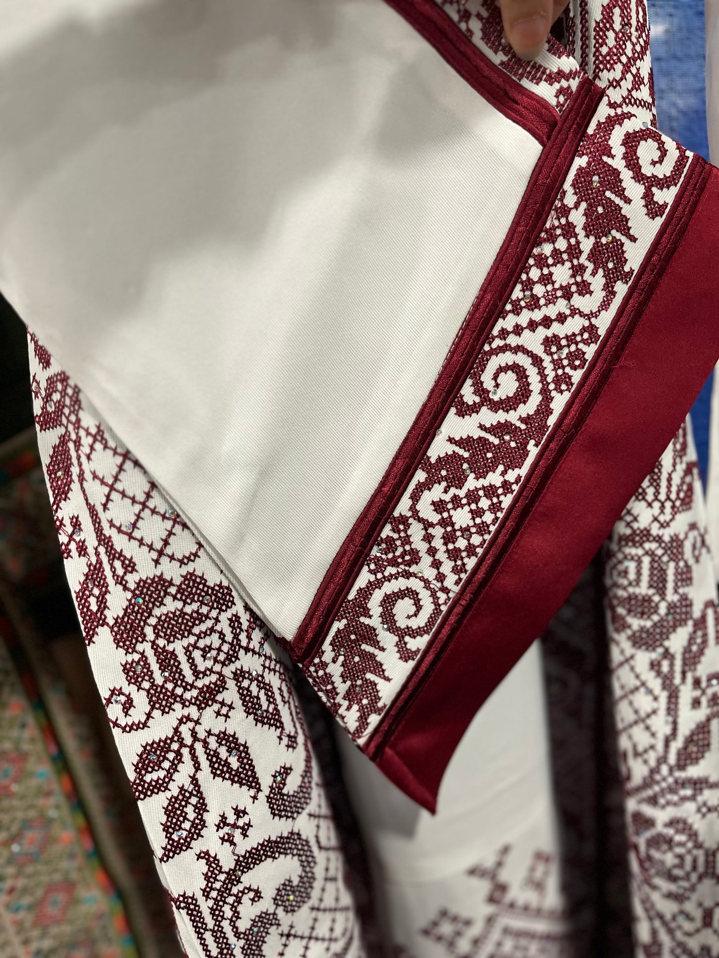 Jenin Thobe - White and Red traditional Bridal Thobe  (Embroidered Tatreez Palestinian Jordanian Thobe)