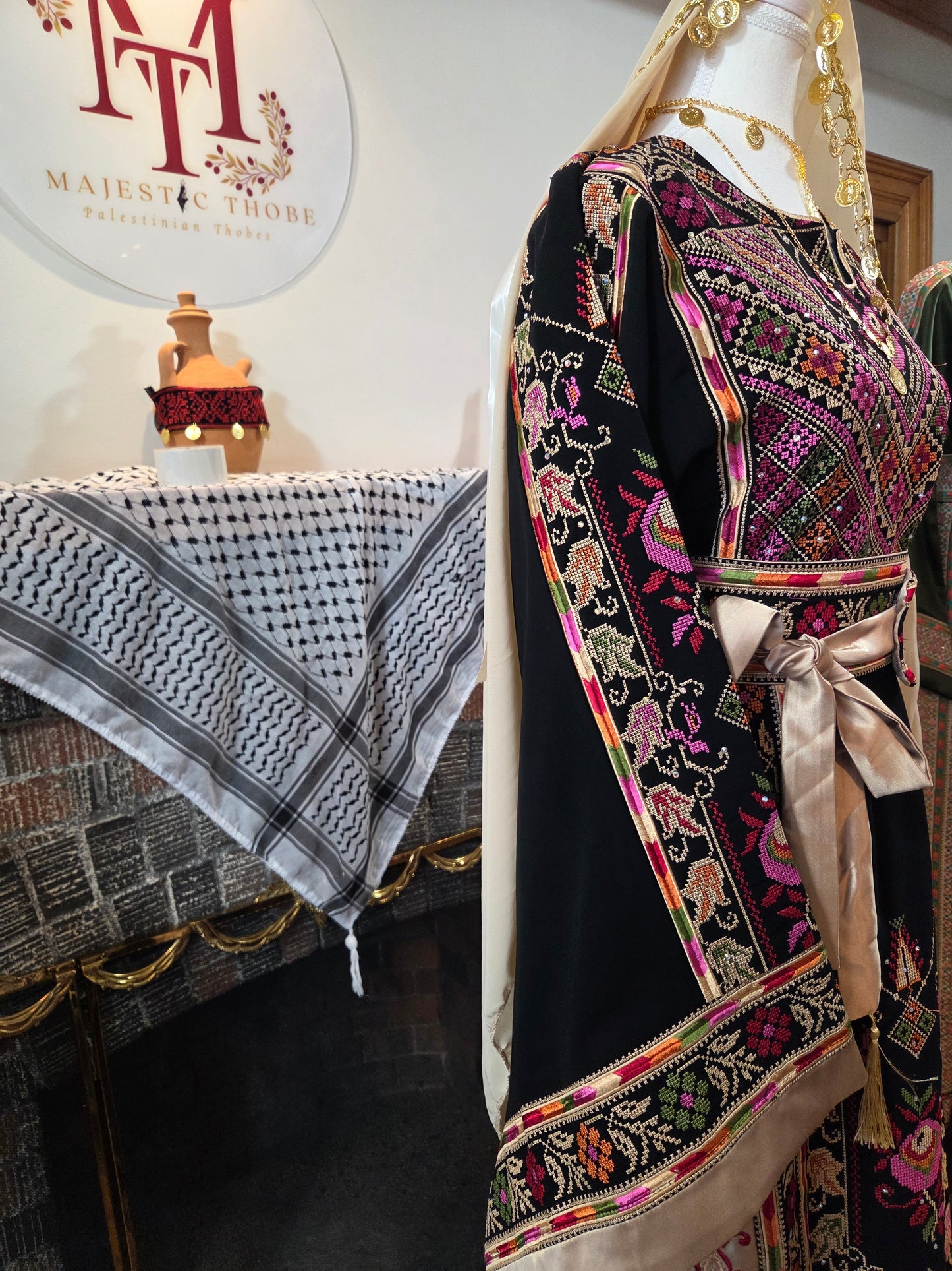Tulip Thobe - Black Flower Traditional Full Tatreez Back and Front Palestinian Thobe