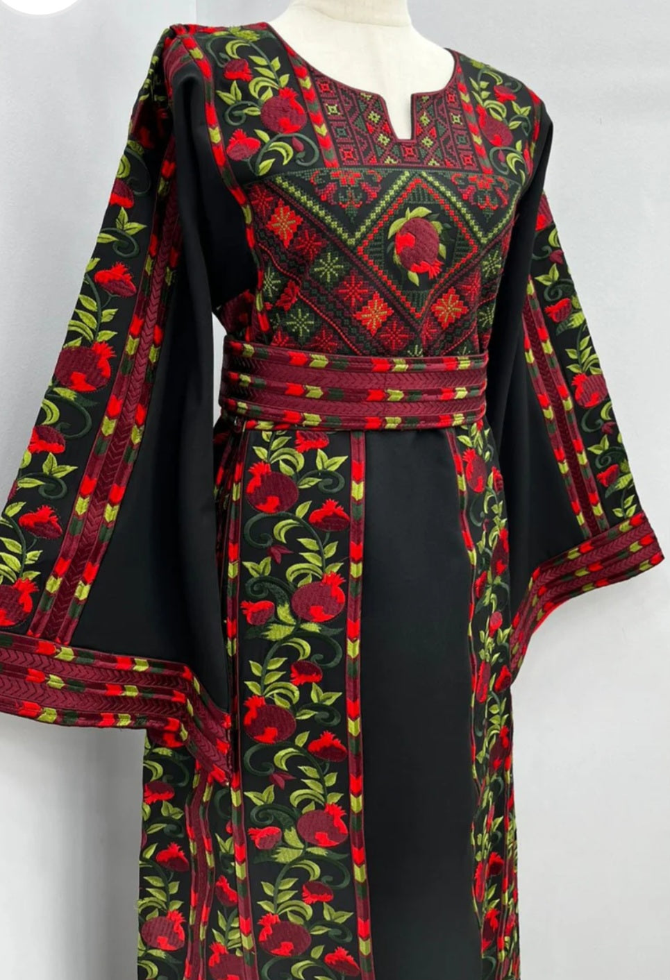 Romana Pomegranate Thobe/Dress Black and Red Traditional Full Tatreez Back and Front Thobe