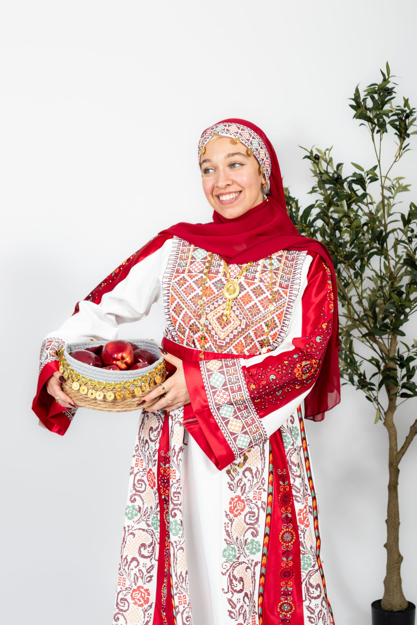 The Nisma Thobe - Bridal White and Red Traditional Full tatreez Back and Front Thobe With Matching Head Veil