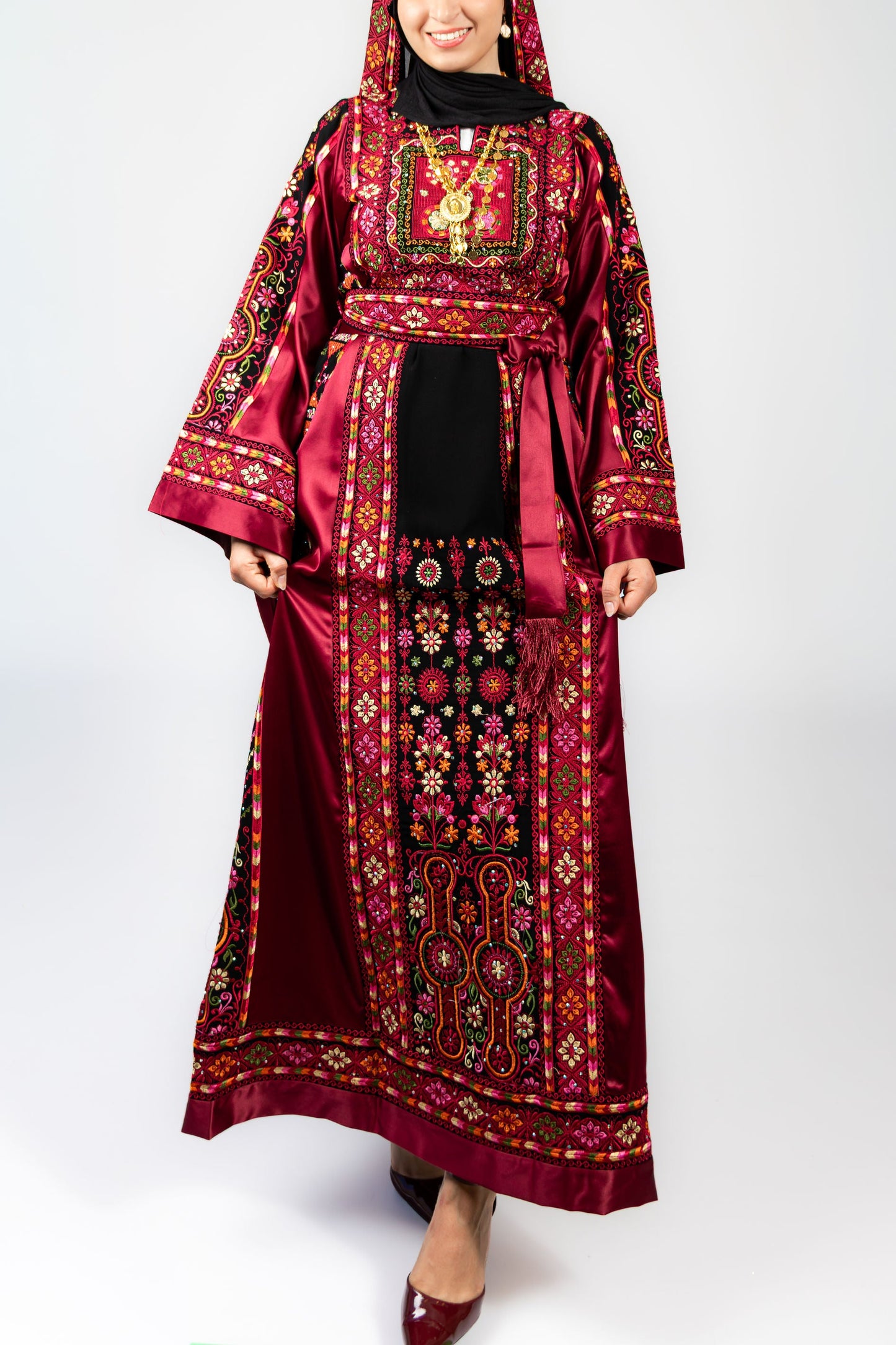 The Diana Thobe - Black & Burgundy Diamond Traditional Full Tatreez Back and Front Thobe With Matching Head Veil