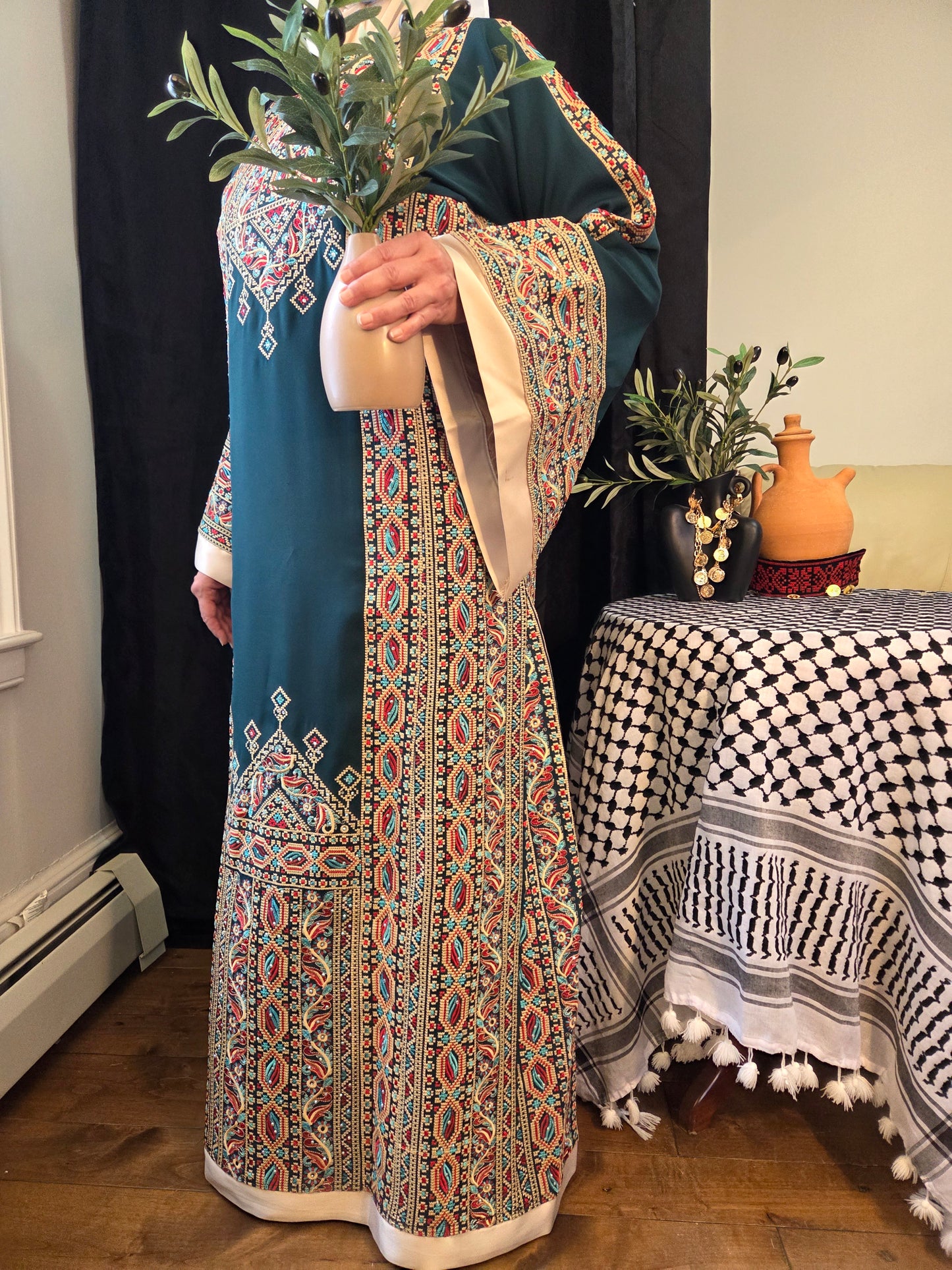 Fayrous Thobe Traditional Full Tatreez Back and Front Thobe