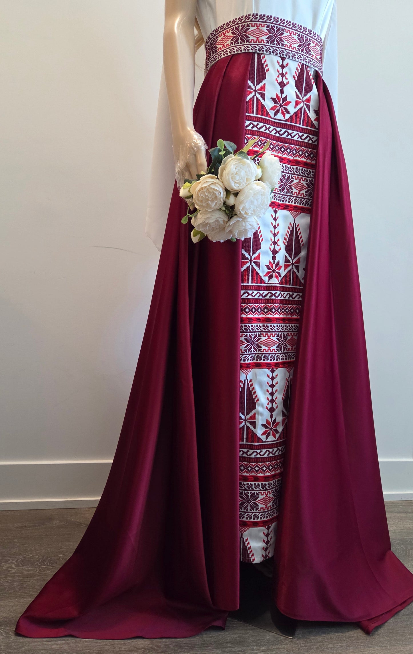 'Yaffa Thobe - Burgundy and White Bridal sleeveless Off Shoulder Long Train Thobe Dress (Embroidered Tatreez Palestinian Jordanian Thobe)