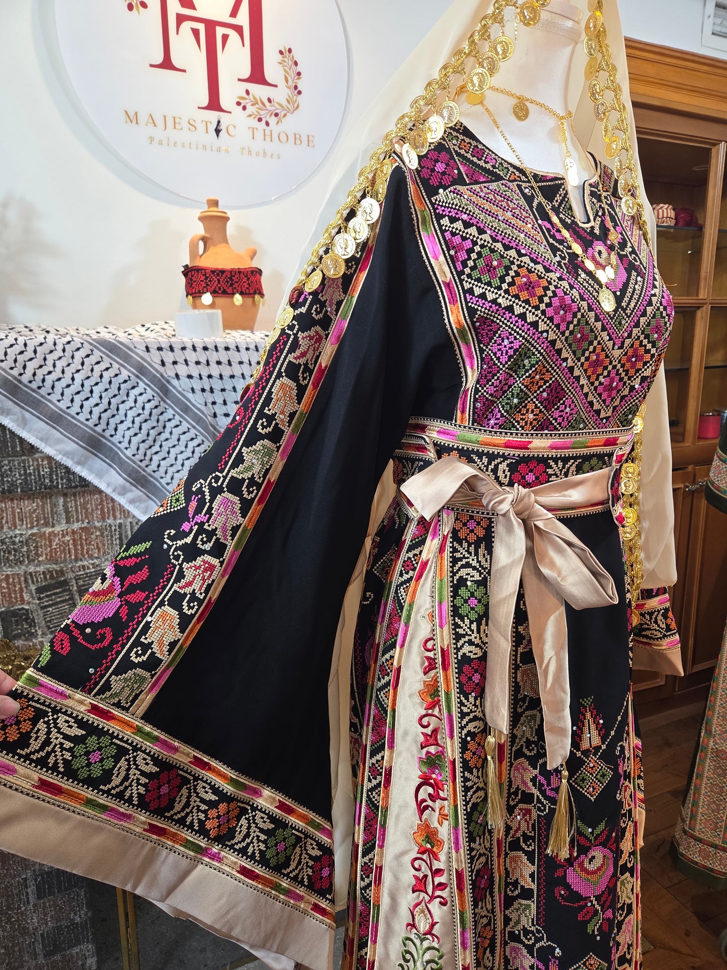 Tulip Thobe - Black Flower Traditional Full Tatreez Back and Front Palestinian Thobe