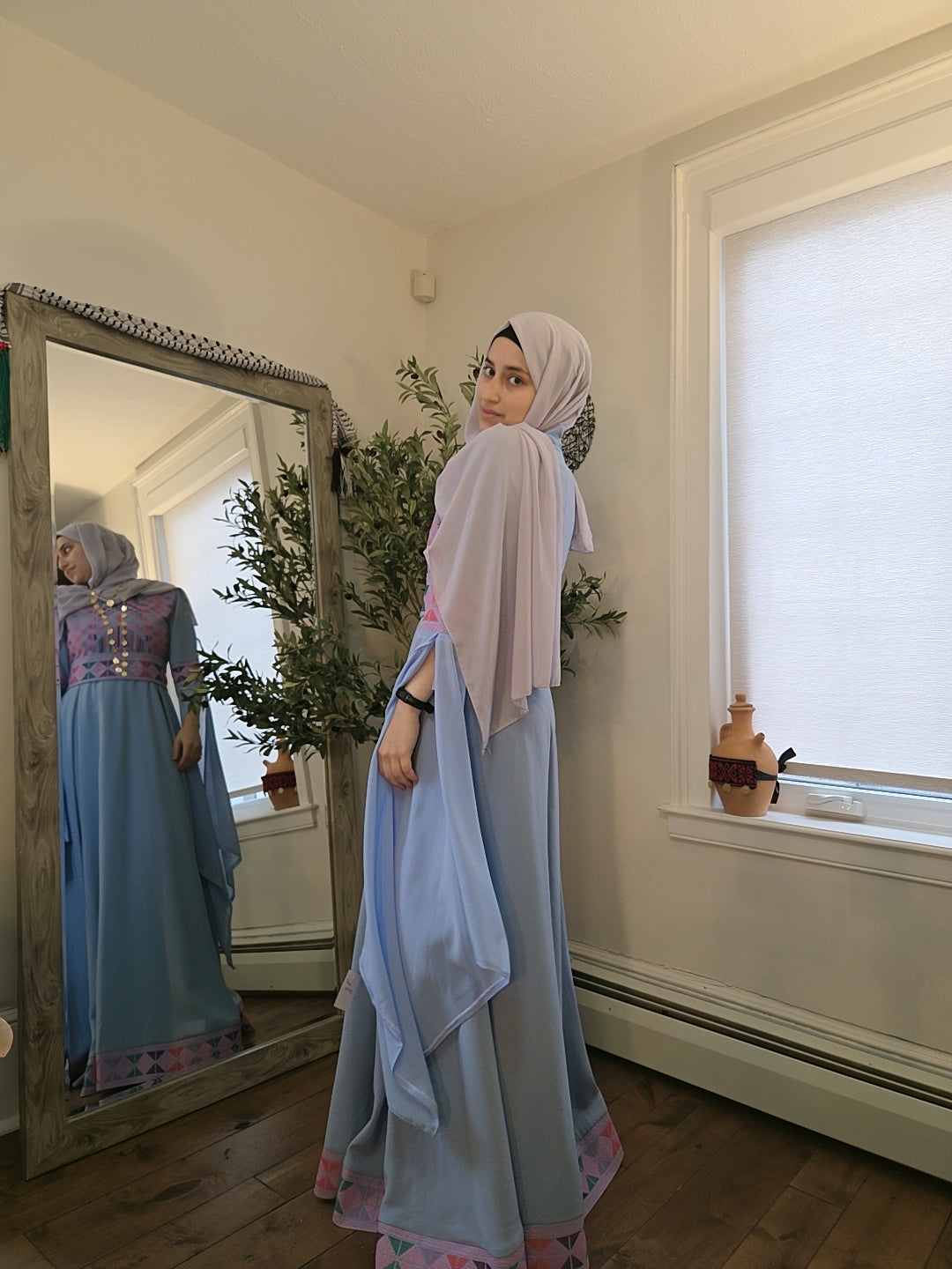 Sara - Blue with Pink Tatreez With Extra Long Sleeve Modern Dress Thobe